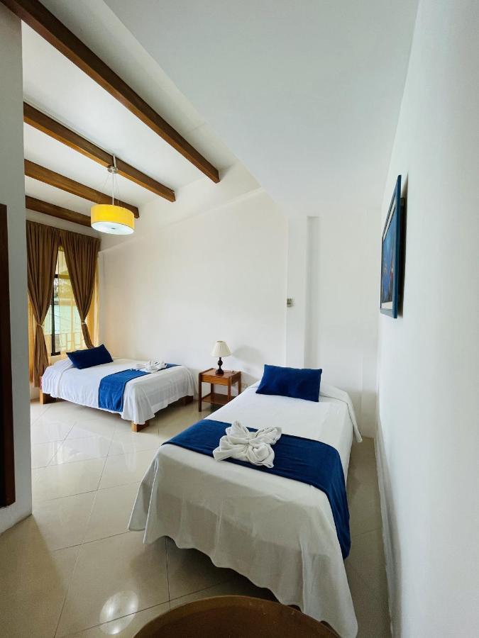 Fernandina Hotel & Spa Puerto Ayora  Kültér fotó